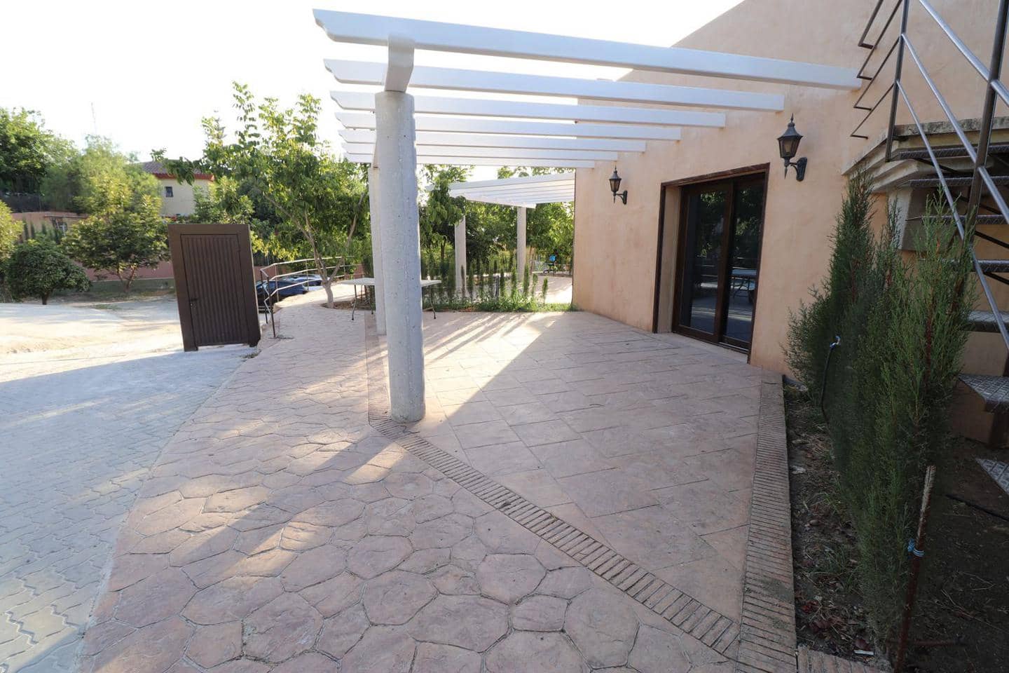 6 quarto Moradia para arrendar em Alhaurin el Grande com piscina garagem - 3 500 € (Ref: 8180916)