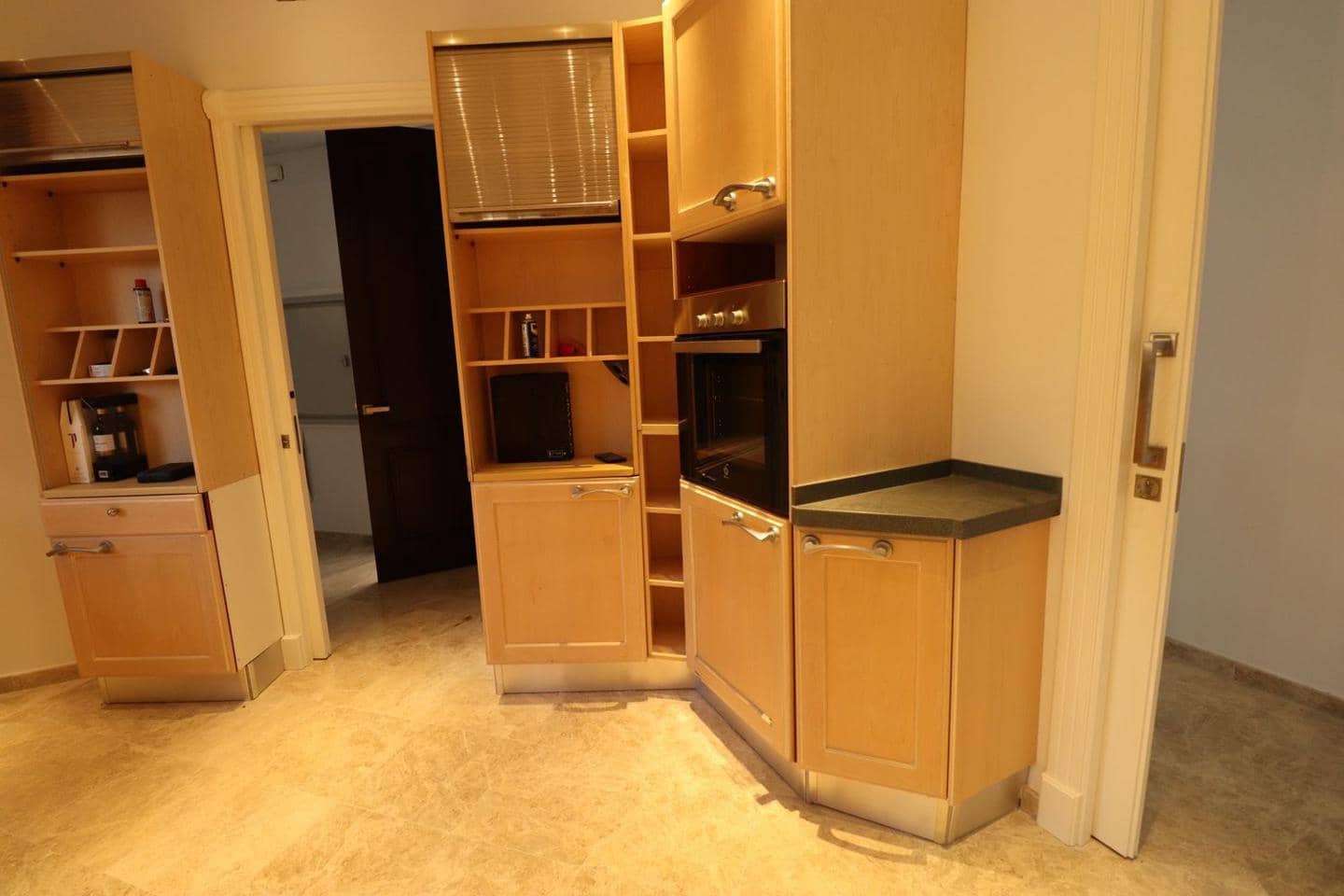 6 quarto Moradia para arrendar em Alhaurin el Grande com piscina garagem - 3 500 € (Ref: 8180916)
