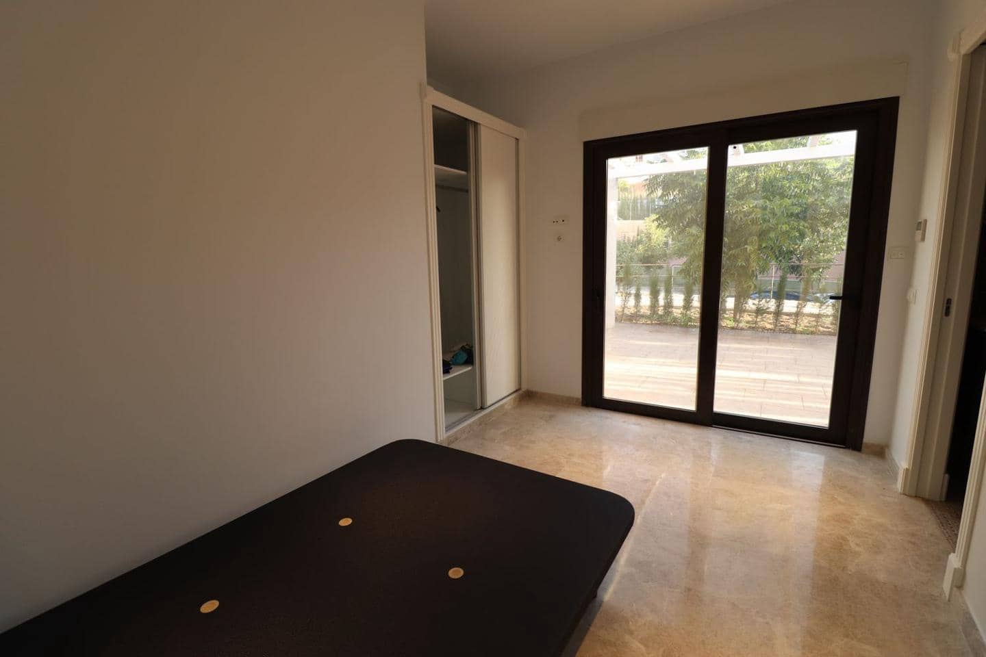 6 quarto Moradia para arrendar em Alhaurin el Grande com piscina garagem - 3 500 € (Ref: 8180916)