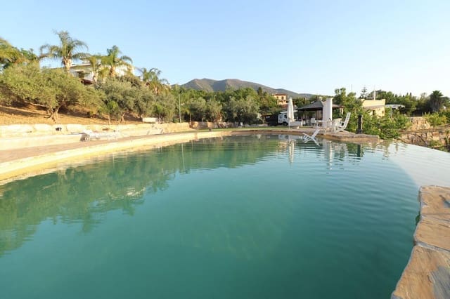 6 quarto Moradia para arrendar em Alhaurín el Grande com piscina garagem - 3 500 € (Ref: 8180916)