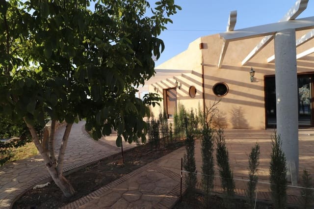 6 quarto Moradia para arrendar em Alhaurín el Grande com piscina garagem - 3 500 € (Ref: 8180916)