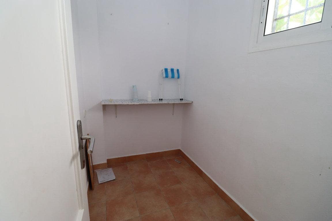 Entreprise de 4 chambres à louer à Alhaurin el Grande - 475 € (Ref: 8196438)