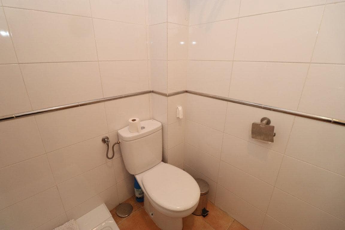 Entreprise de 4 chambres à louer à Alhaurin el Grande - 475 € (Ref: 8196438)