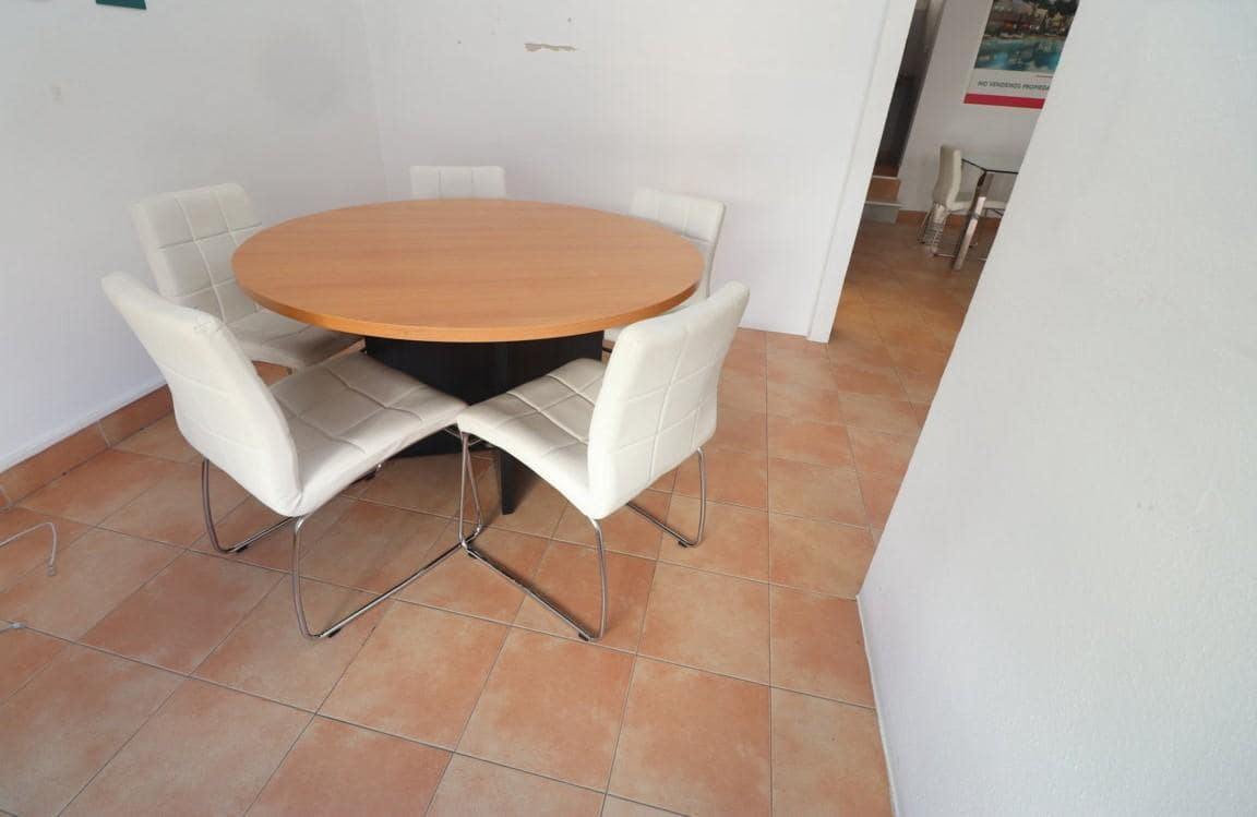 Entreprise de 4 chambres à louer à Alhaurin el Grande - 475 € (Ref: 8196438)