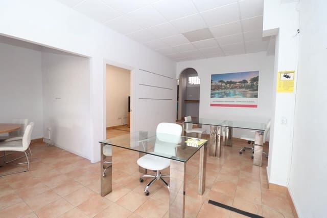Entreprise de 4 chambres à louer à Alhaurín el Grande - 475 € (Ref: 8196438)
