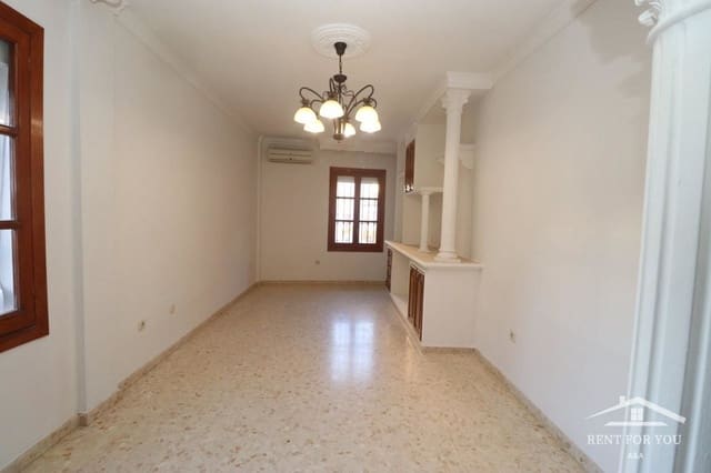 3 slaapkamer Flat te huur in Coín - € 1.000 (Ref: 8217900)