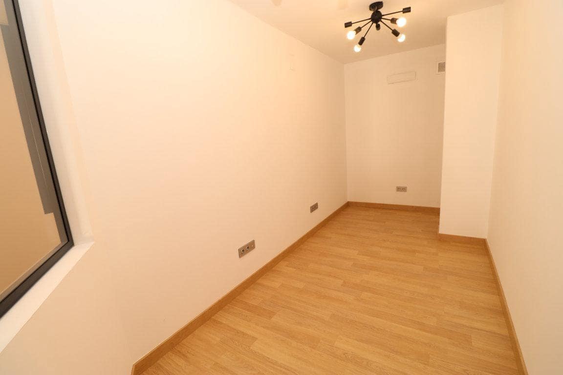 1 camera da letto Ufficio da affittare in Alhaurin el Grande - 200 € (Rif: 8305739)