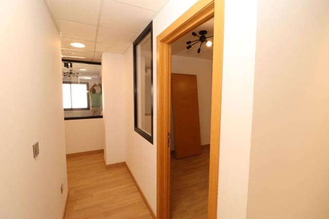 1 bedroom Office for rent in Alhaurín el Grande - € 200 (Ref: 8305739)