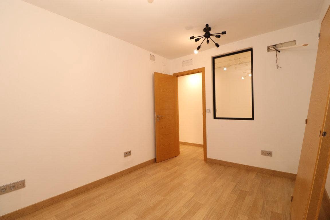 1 soveværelse Kontor til leje i Alhaurin el Grande - € 200 (Ref: 8305739)