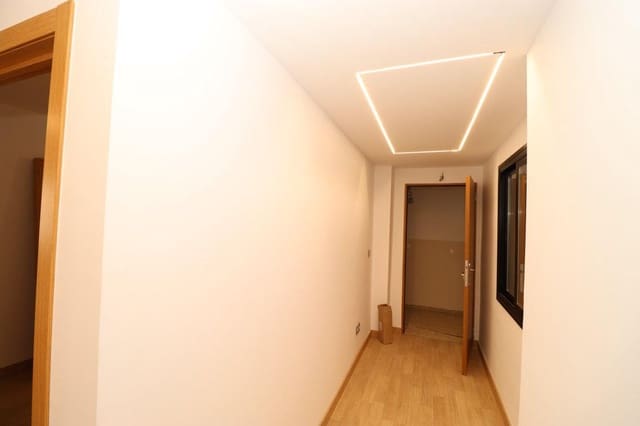 Bureau de 1 chambre à louer à Alhaurín el Grande - 200 € (Ref: 8305739)