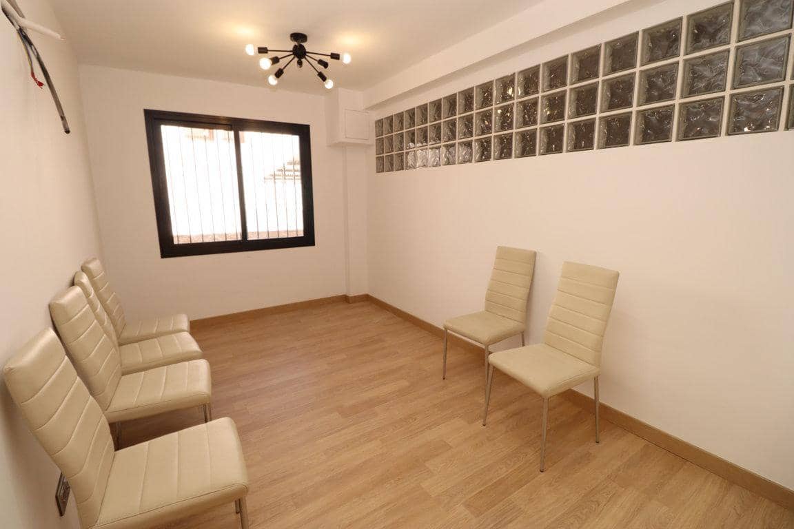 1 soveværelse Kontor til leje i Alhaurin el Grande - € 200 (Ref: 8305739)