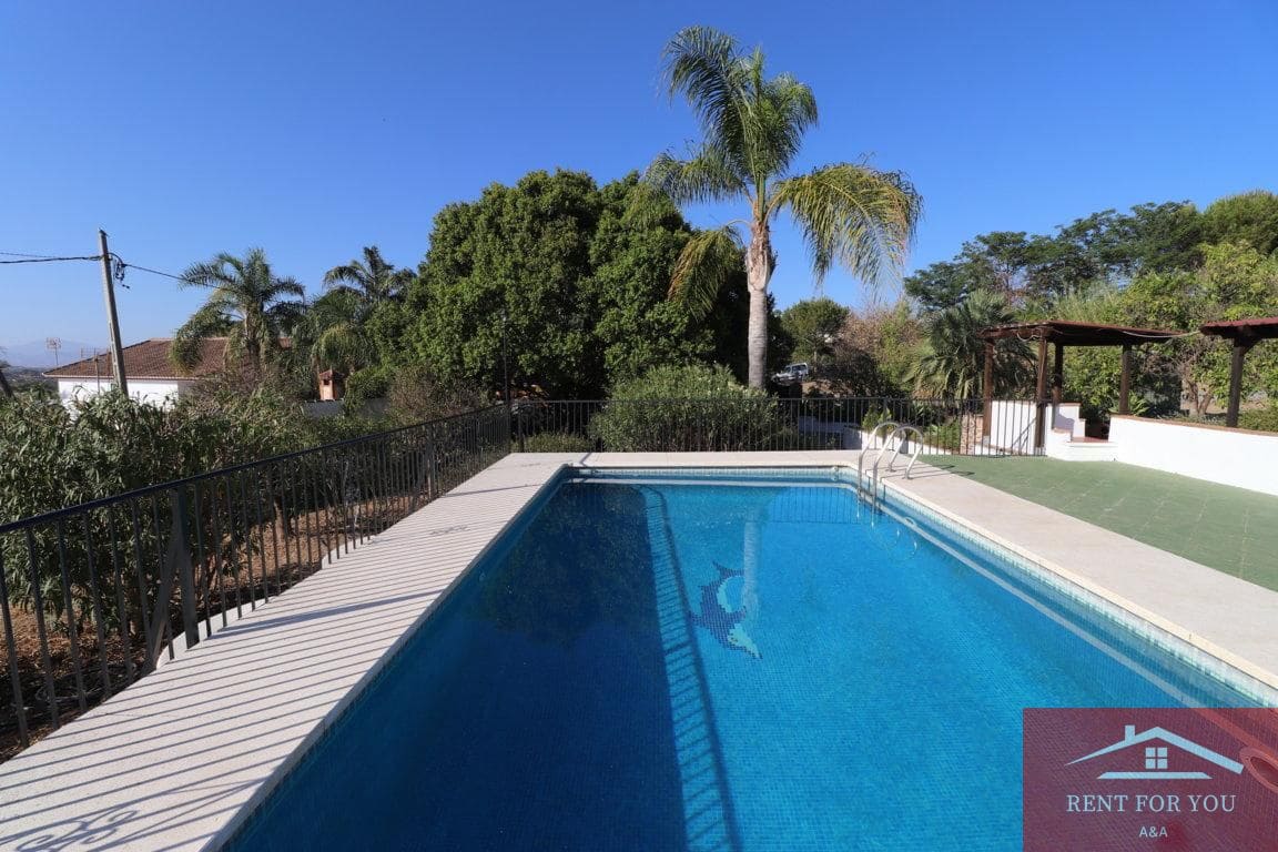 2 soverom Villa til leie i Alhaurin el Grande med svømmebasseng - € 1 200 (Ref: 8438156)