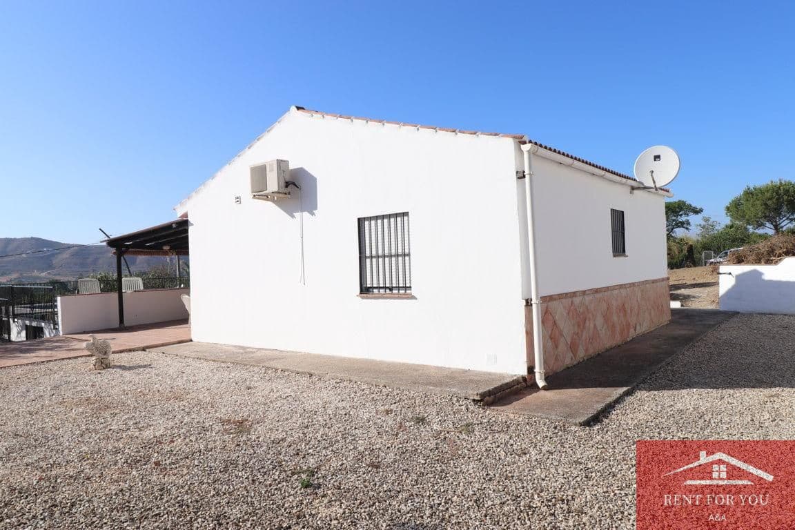 2 soverom Villa til leie i Alhaurin el Grande med svømmebasseng - € 1 200 (Ref: 8438156)