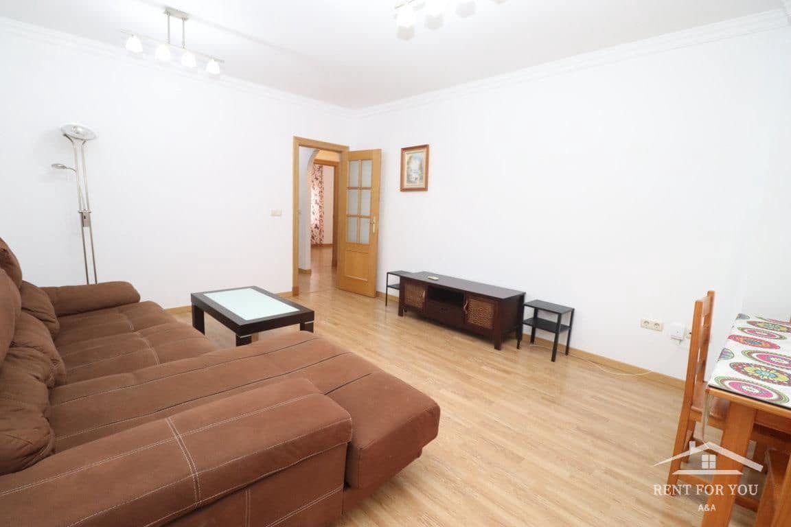 2 bedroom Flat for rent in Coin with garage - € 1,200 (Ref: 8440977)