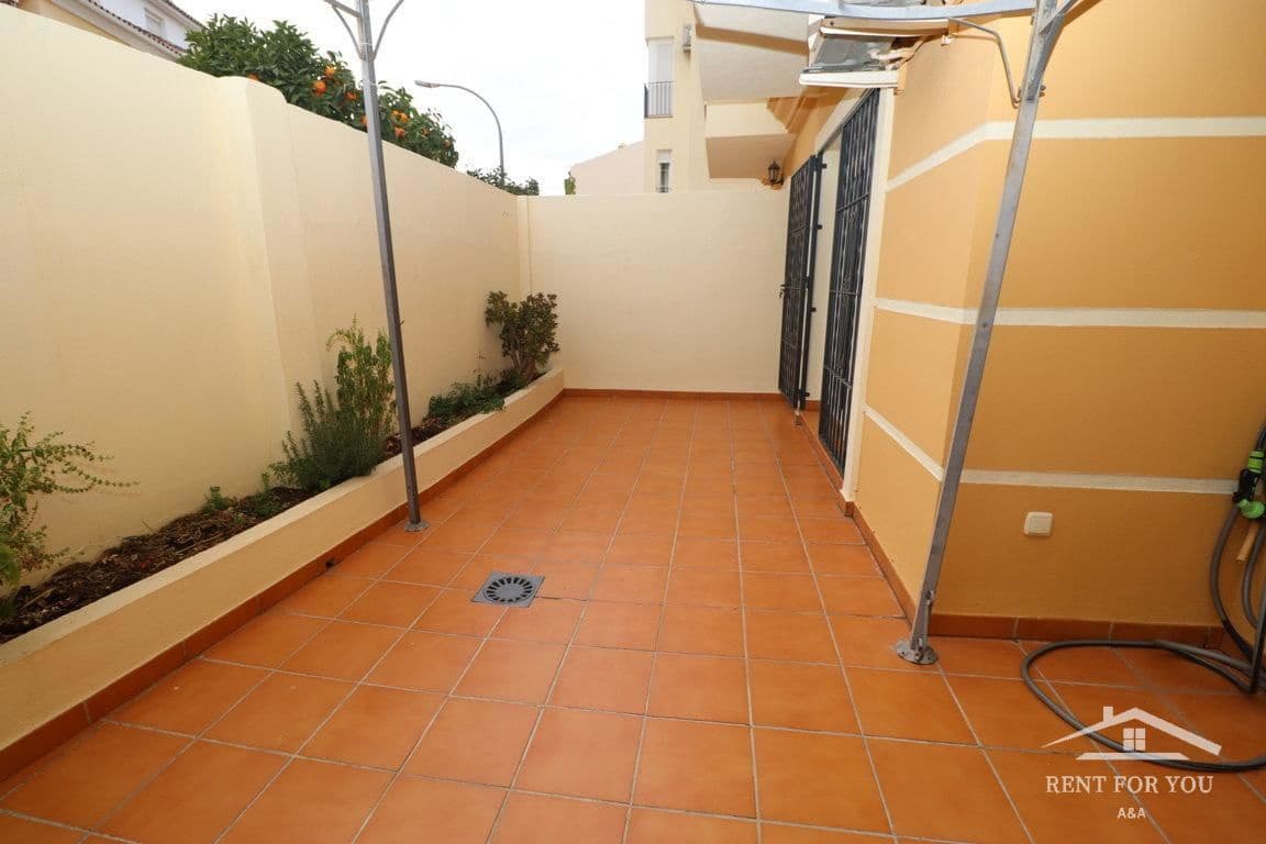 2 bedroom Flat for rent in Coin with garage - € 1,200 (Ref: 8440977)