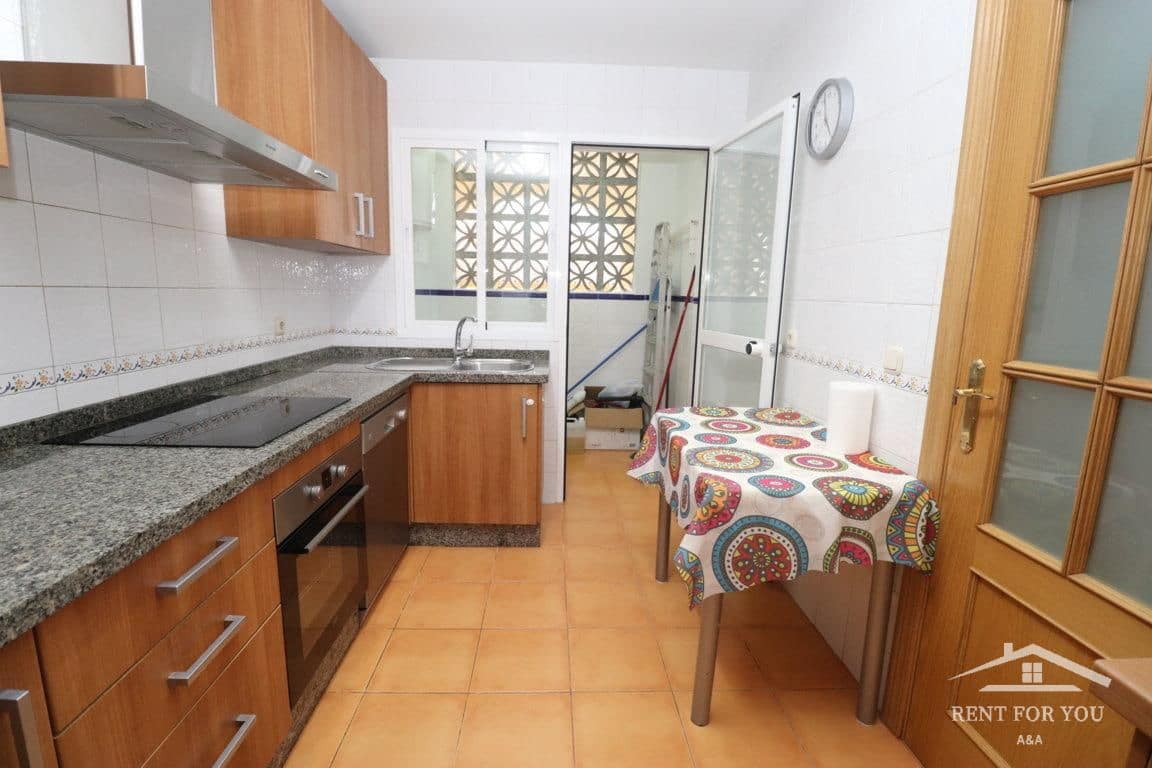 2 bedroom Flat for rent in Coin with garage - € 1,200 (Ref: 8440977)