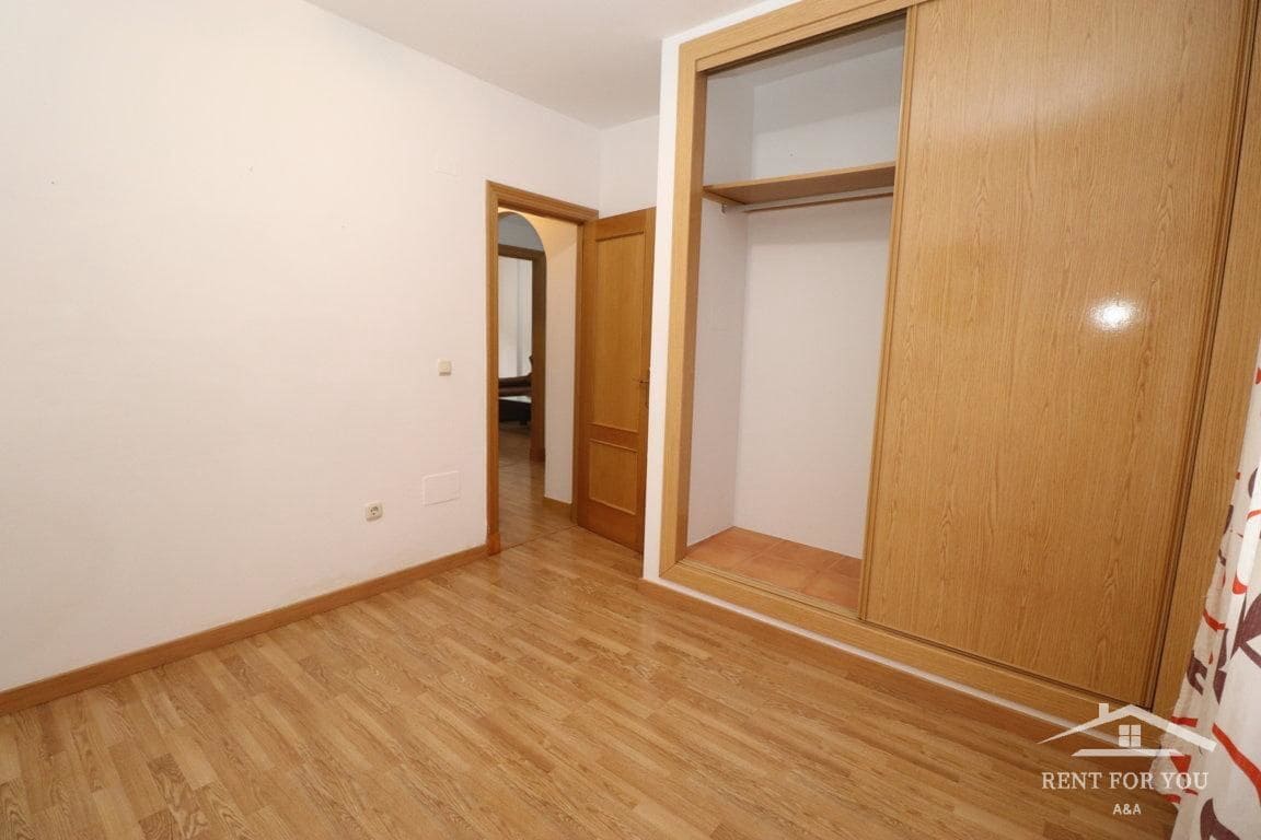 2 bedroom Flat for rent in Coin with garage - € 1,200 (Ref: 8440977)