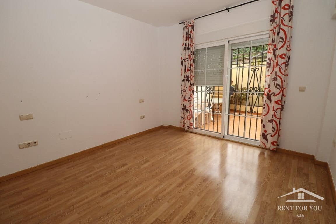 2 bedroom Flat for rent in Coin with garage - € 1,200 (Ref: 8440977)