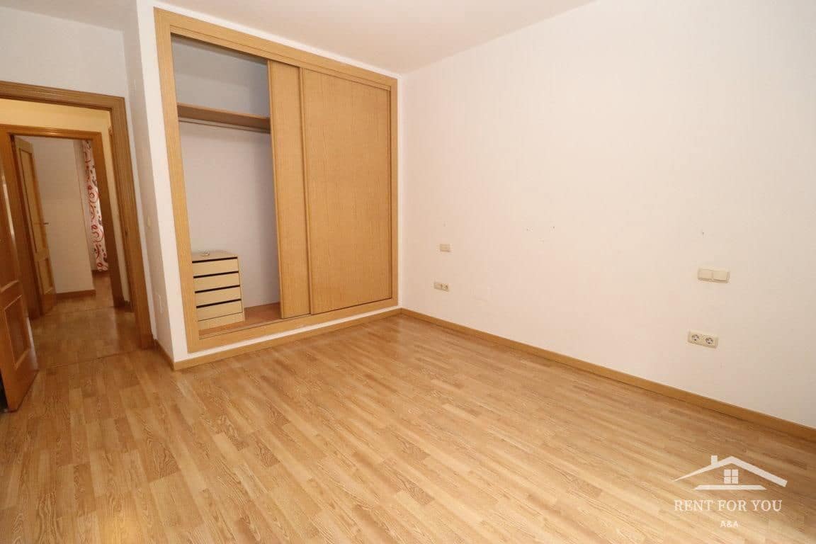 2 bedroom Flat for rent in Coin with garage - € 1,200 (Ref: 8440977)