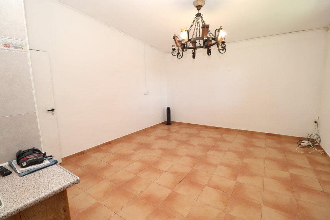 Villa/Maison de 2 chambres à louer à Alhaurin el Grande avec garage - 850 € (Ref: 8481185)