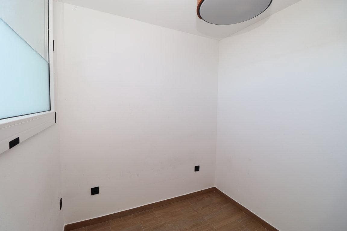 Villa/Maison de 2 chambres à louer à Alhaurin el Grande avec garage - 850 € (Ref: 8481185)