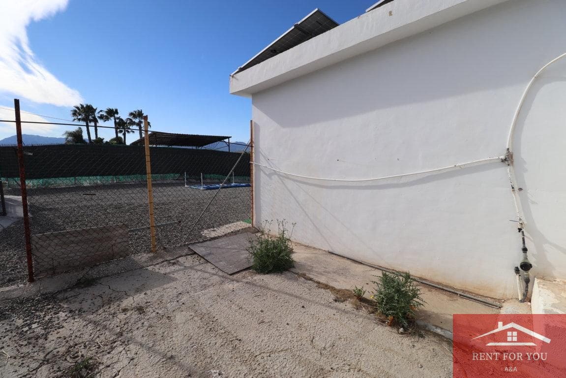 Villa/Maison de 2 chambres à louer à Alhaurin el Grande avec garage - 850 € (Ref: 8481185)