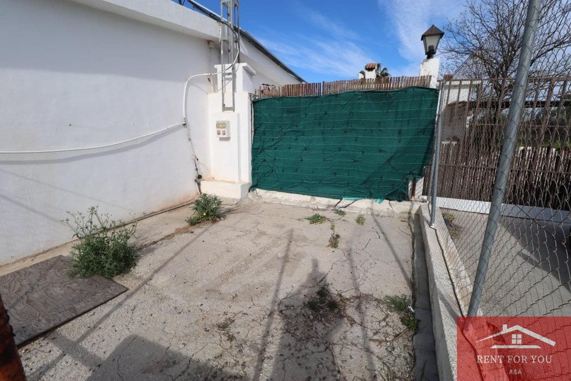 Villa/Maison de 2 chambres à louer à Alhaurin el Grande avec garage - 850 € (Ref: 8481185)