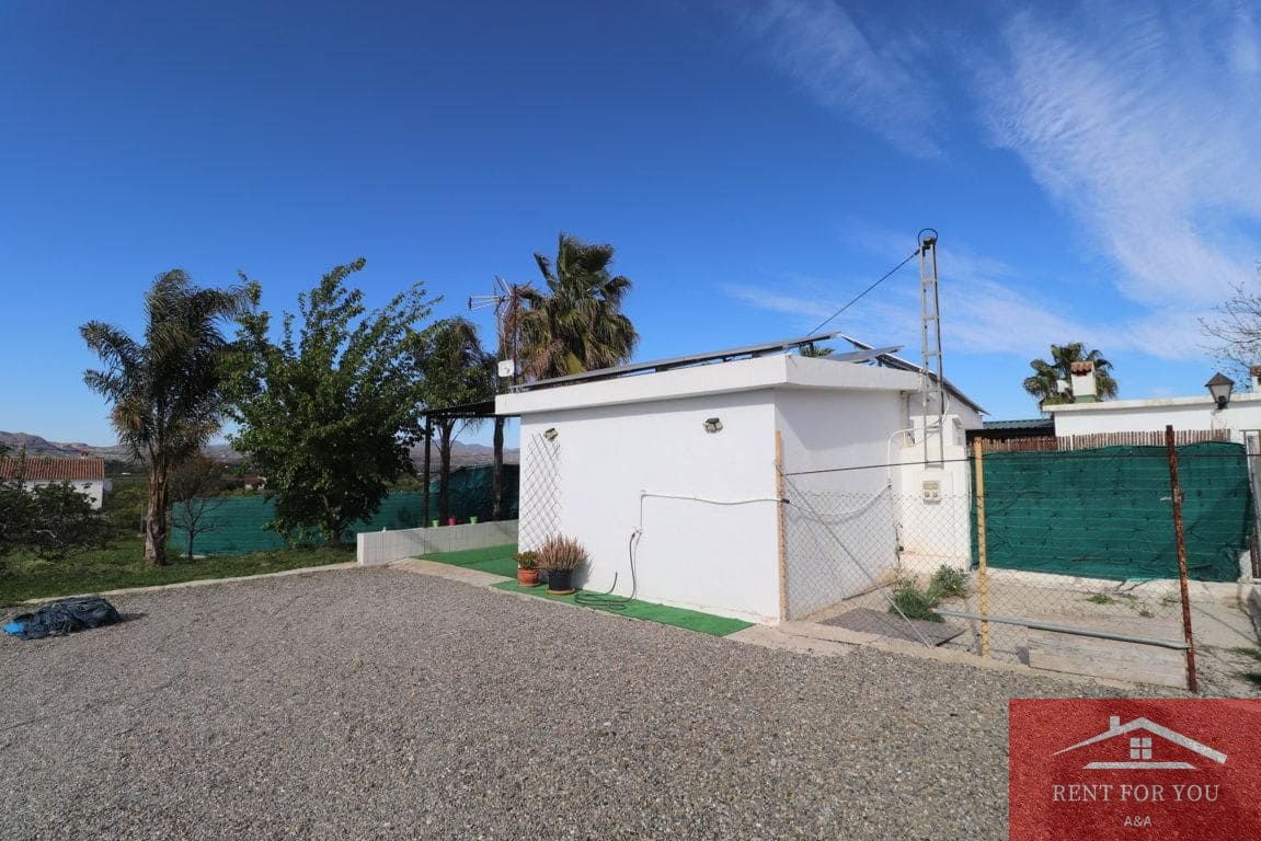 Villa/Maison de 2 chambres à louer à Alhaurin el Grande avec garage - 850 € (Ref: 8481185)
