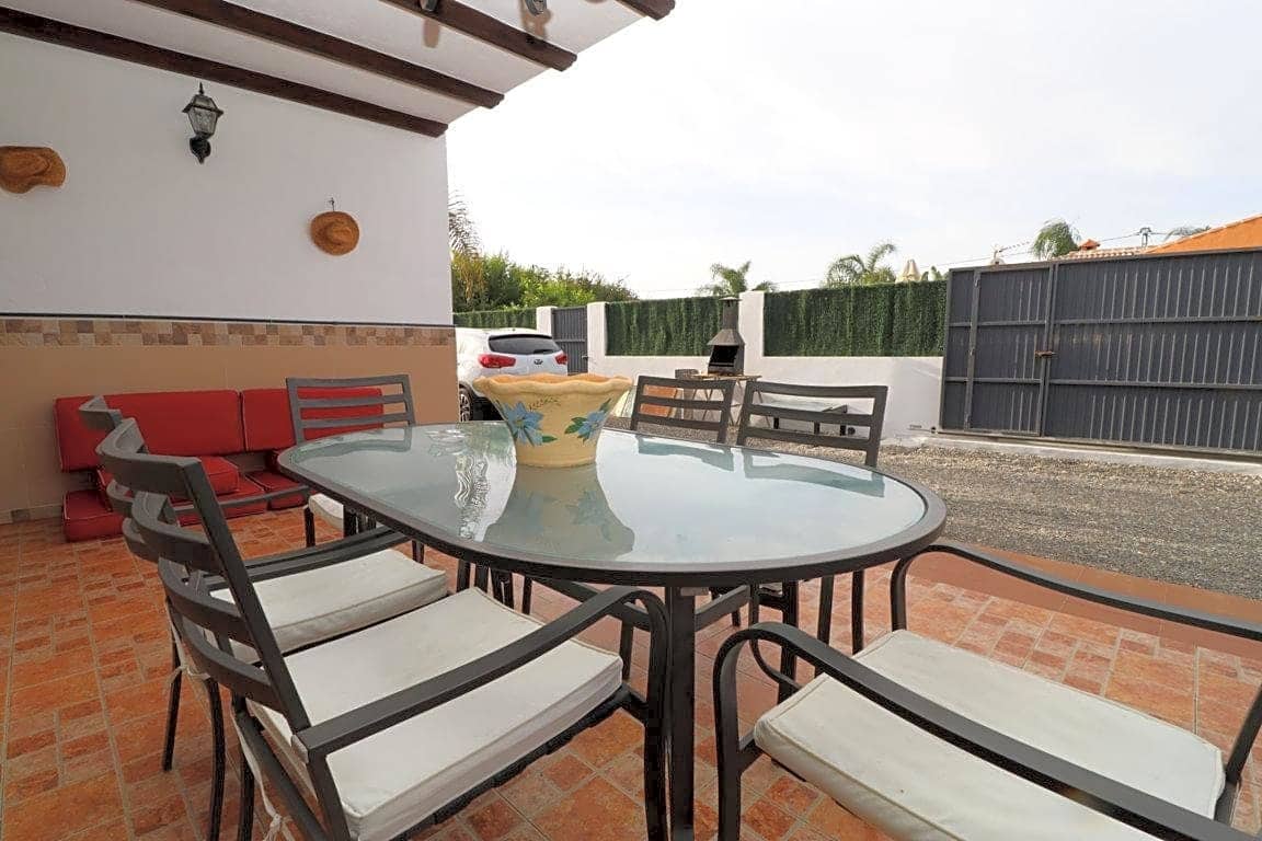 2 bedroom Villa for rent in Alhaurin el Grande with garage - € 1,200 (Ref: 8488219)