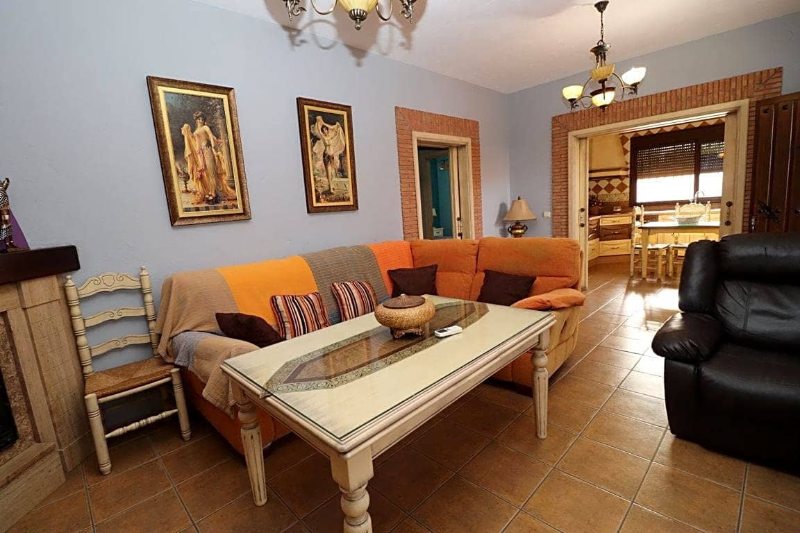 2 bedroom Villa for rent in Alhaurin el Grande with garage - € 1,200 (Ref: 8488219)