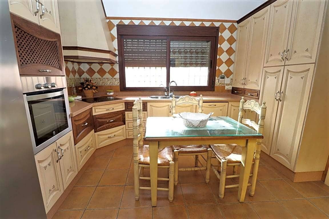 2 bedroom Villa for rent in Alhaurin el Grande with garage - € 1,200 (Ref: 8488219)