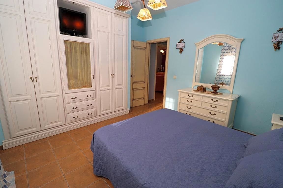 2 bedroom Villa for rent in Alhaurin el Grande with garage - € 1,200 (Ref: 8488219)