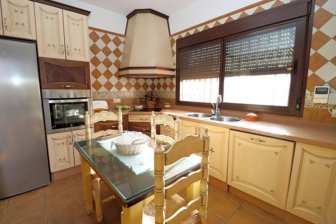 2 bedroom Villa for rent in Alhaurin el Grande with garage - € 1,200 (Ref: 8488219)