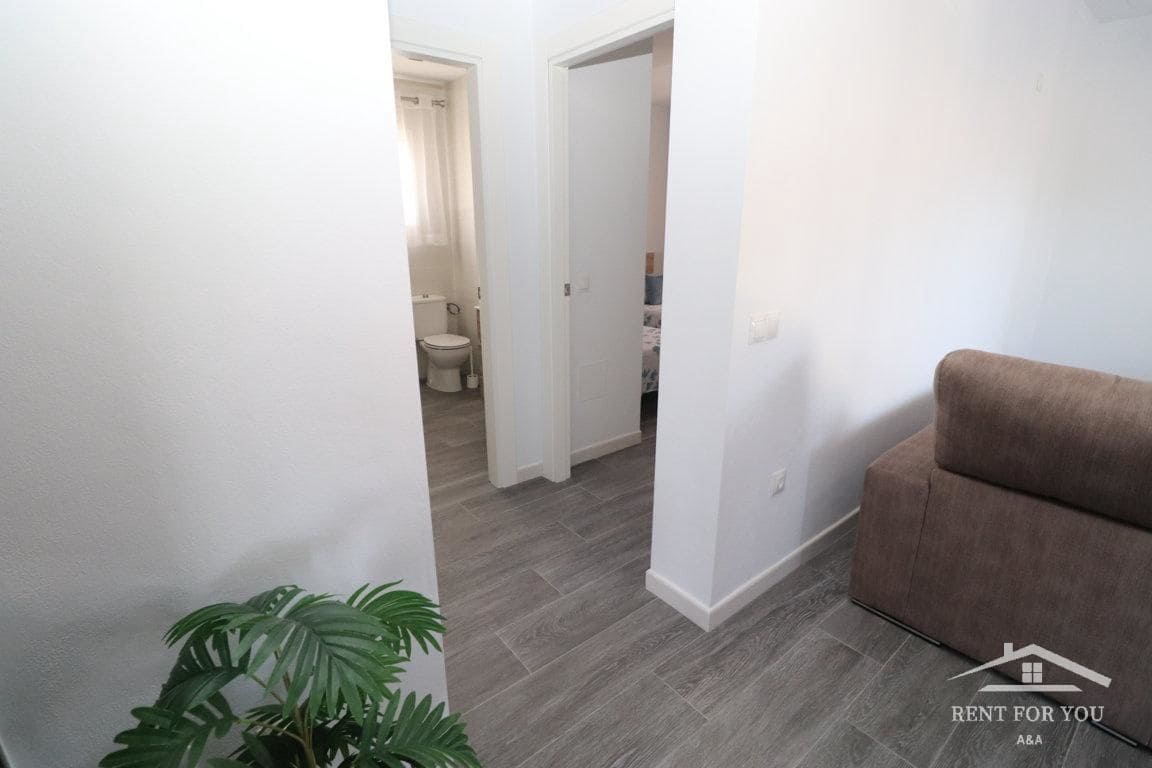 2 bedroom Villa for rent in Alhaurin el Grande - € 1,200 (Ref: 8500904)