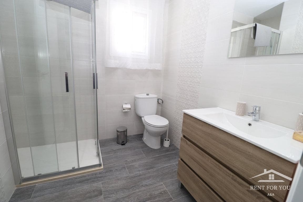 2 bedroom Villa for rent in Alhaurin el Grande - € 1,200 (Ref: 8500904)