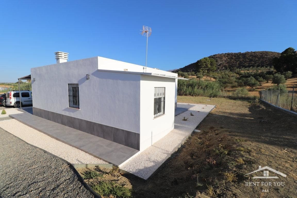 2 bedroom Villa for rent in Alhaurin el Grande - € 1,200 (Ref: 8500904)