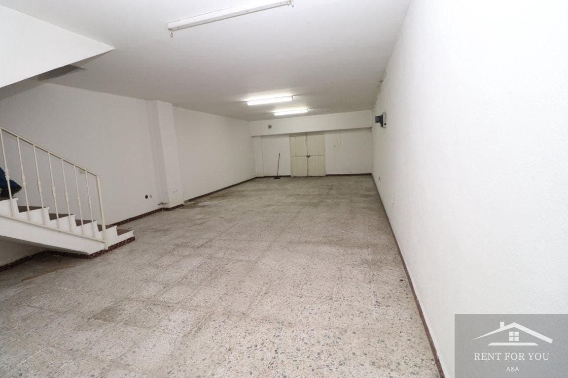 3 soveværelse Virksomhed til salg i Alhaurin el Grande med garage - € 139.000 (Ref: 8527813)