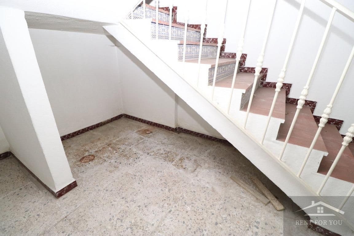 3 soveværelse Virksomhed til salg i Alhaurin el Grande med garage - € 139.000 (Ref: 8527813)