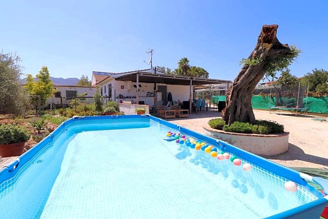 3 camera da letto Villa da affittare in Alhaurin de la Torre con piscina garage - 800 € (Rif: 8590077)