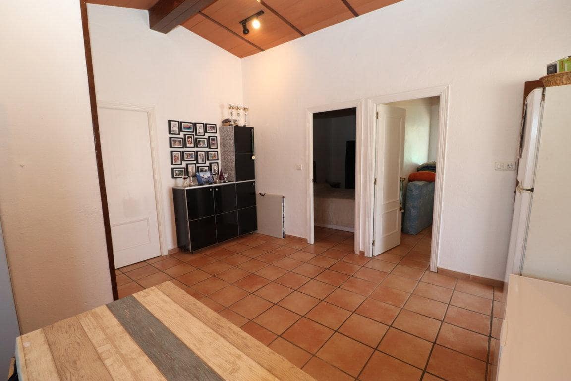 3 camera da letto Villa da affittare in Alhaurin de la Torre con piscina garage - 800 € (Rif: 8590077)