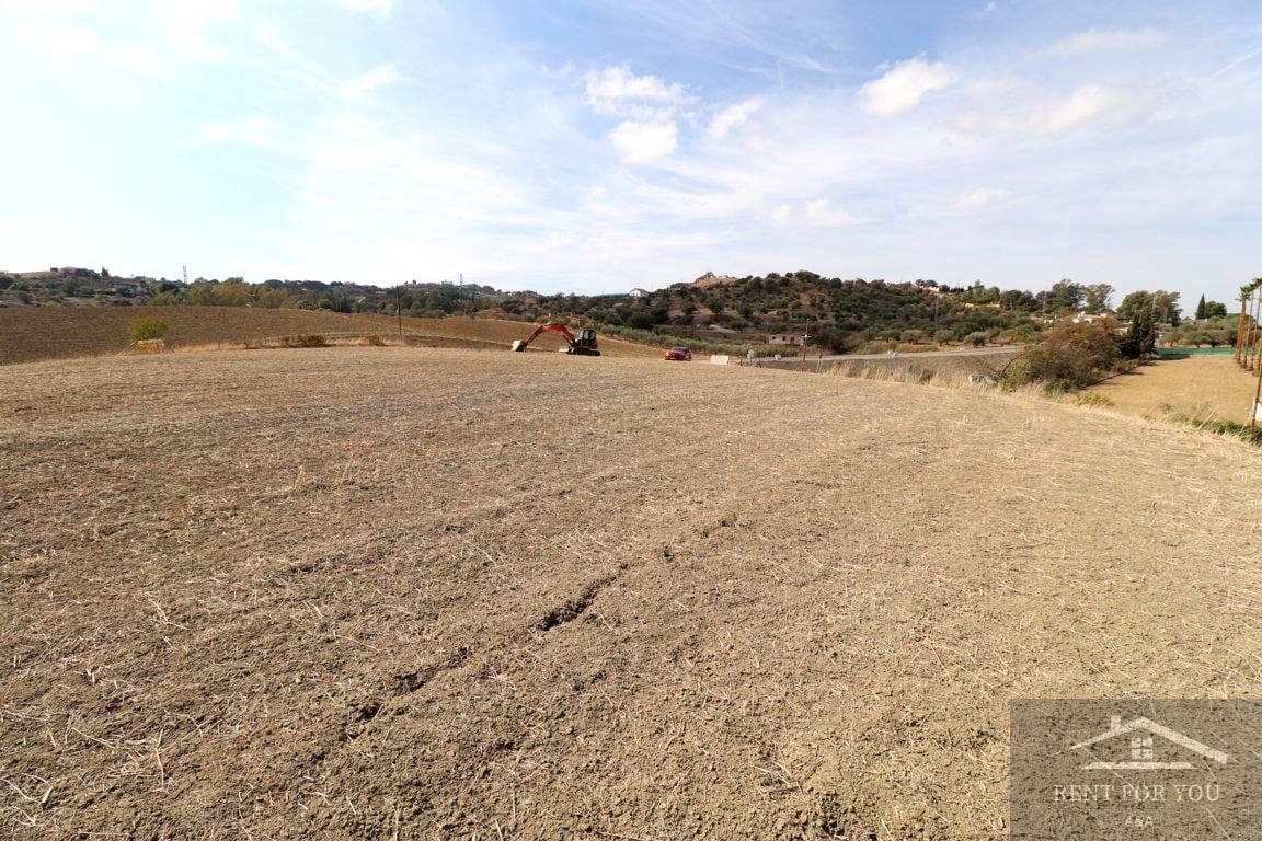Ubebygd land til salgs i Alhaurin el Grande - € 132 000 (Ref: 8640588)