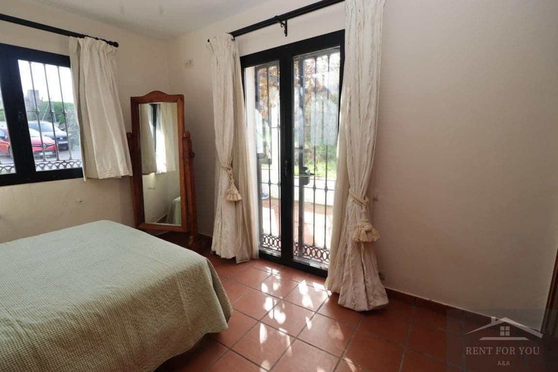 3 camera da letto Villa da affittare in Coin - 1.350 € (Rif: 8673034)