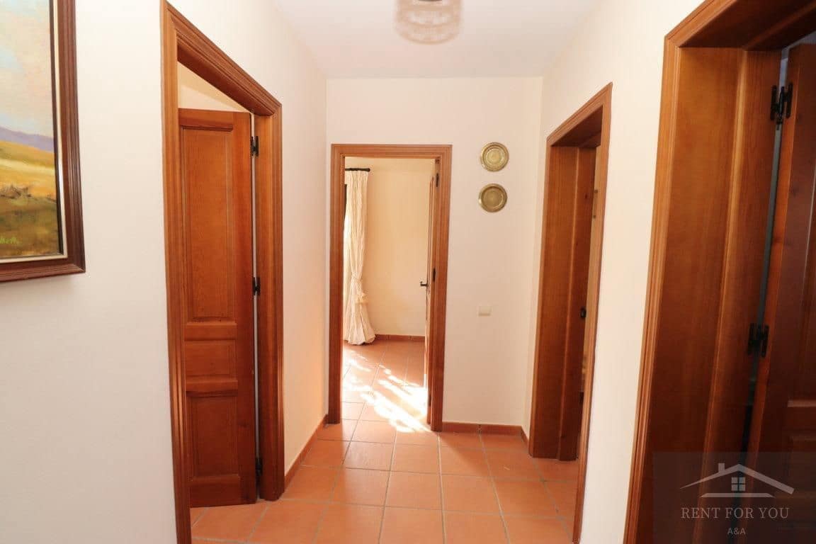 3 camera da letto Villa da affittare in Coin - 1.350 € (Rif: 8673034)