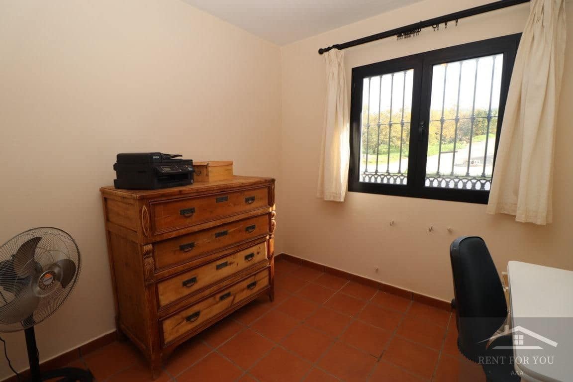 3 camera da letto Villa da affittare in Coin - 1.350 € (Rif: 8673034)