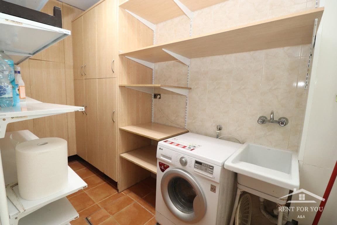 Chalet de 4 habitaciones en Coín en alquiler con piscina - 1.700 € (Ref: 8692144)