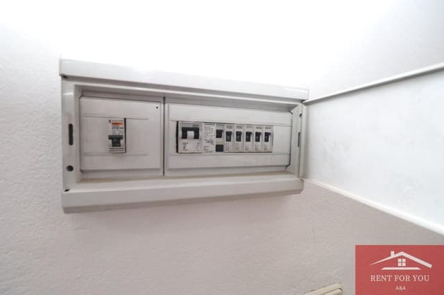 1 soveværelse Virksomhed til leje i Coín - € 650 (Ref: 8736936)