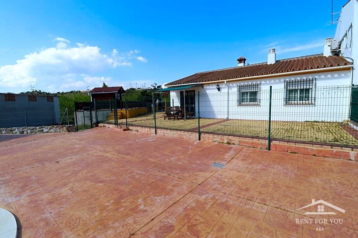 2 slaapkamer Villa te huur in Coin met zwembad garage - € 1.000 (Ref: 8754534)