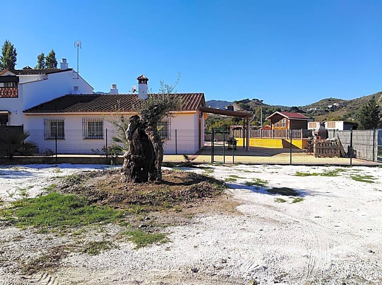2 slaapkamer Villa te huur in Coin met zwembad garage - € 1.000 (Ref: 8754534)