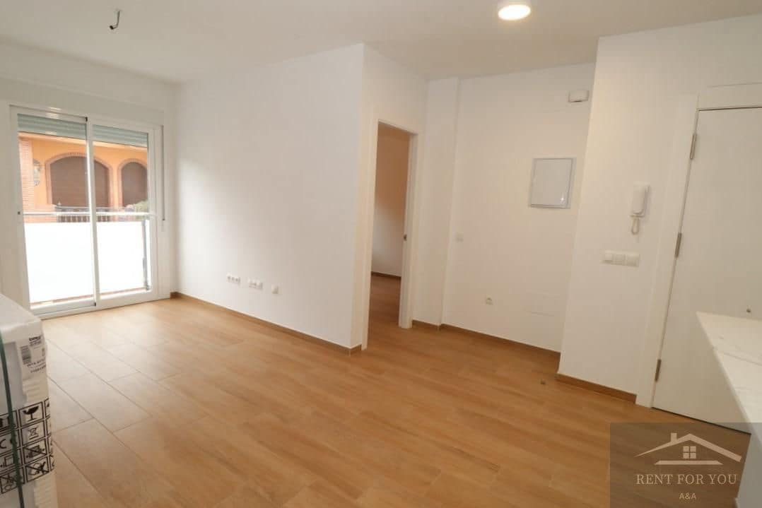 3 quarto Apartamento para arrendar em Cartama com garagem - 1 000 € (Ref: 8780478)