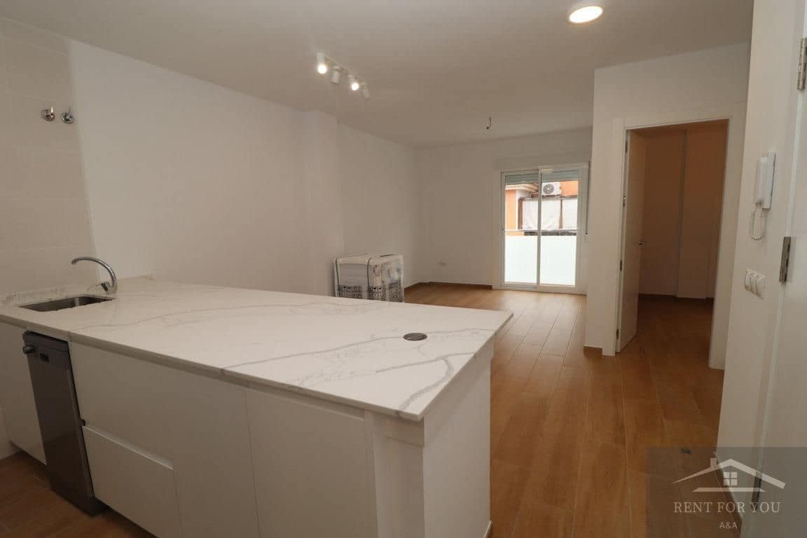 3 quarto Apartamento para arrendar em Cartama com garagem - 1 000 € (Ref: 8780478)